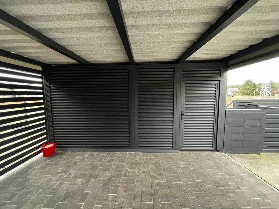 Nowoczesna wiata garażowa, carport z pomieszczeniem gospodarczym