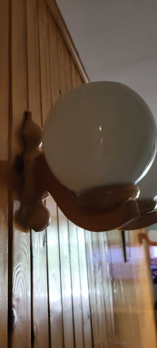 Komplet oświetlenie, żyrandol ,kinkiety, klosze-kule białe szklane