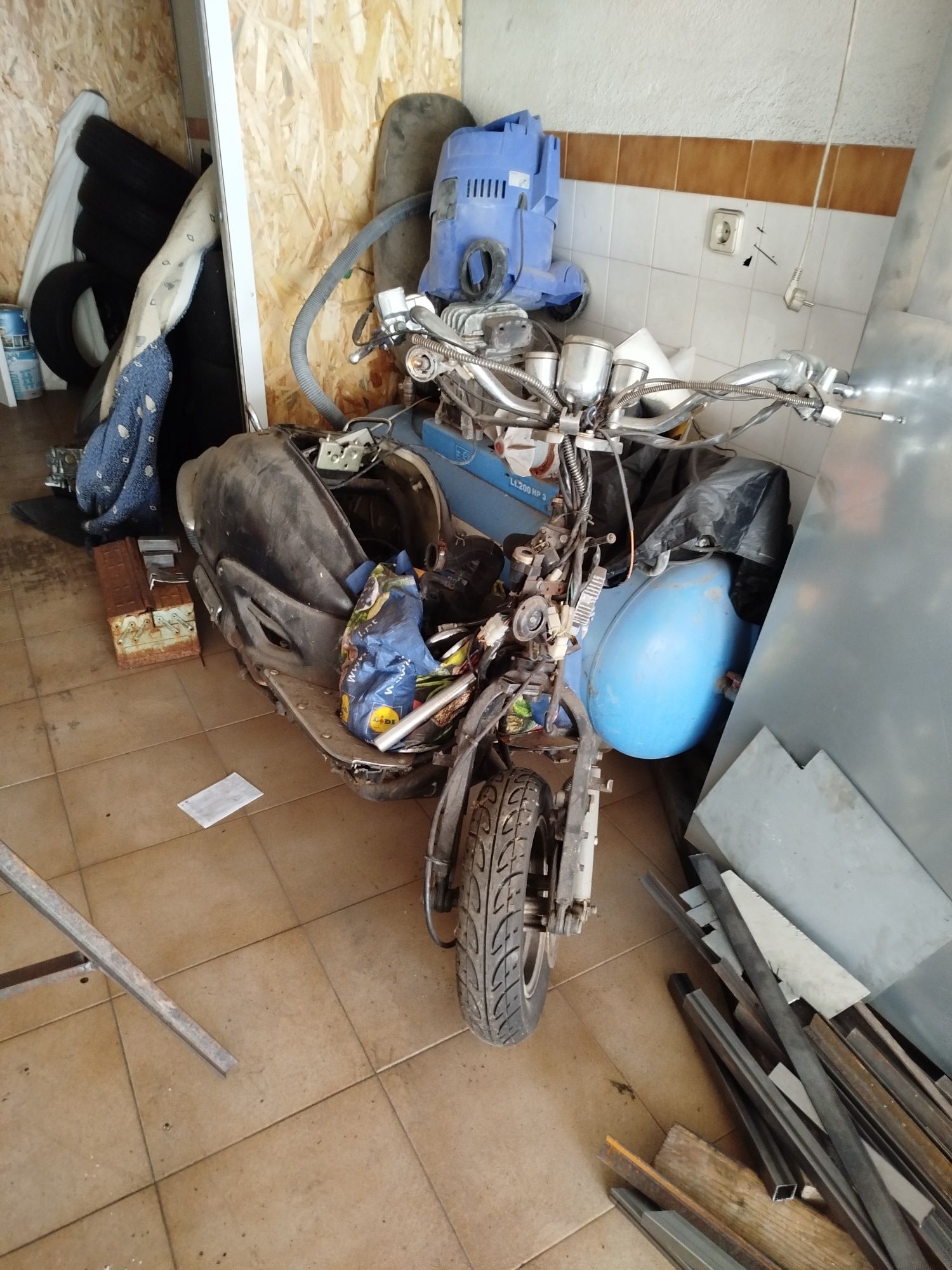 Znem 125 para peças