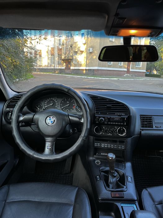 BMW E36 325i m50b25