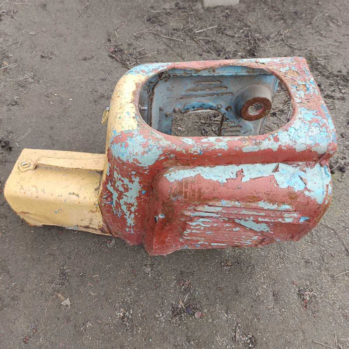 Продам запчастини до  моторолера Муравя