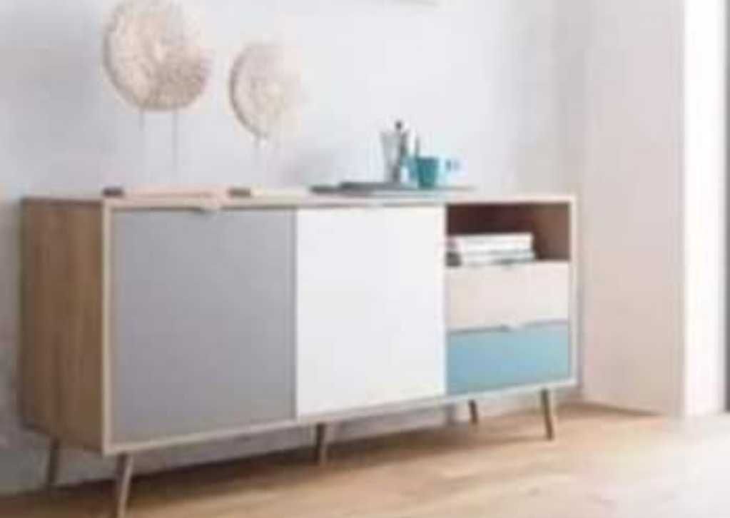 Novo armário de TV / cômoda. NOVO
New TV cabinet / dresser. Not used!