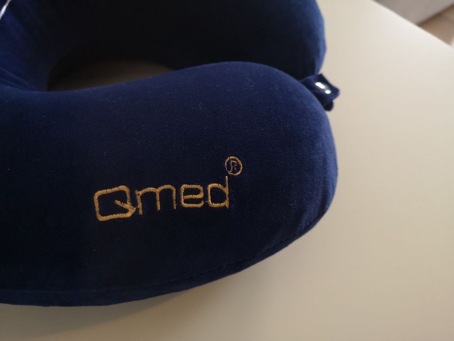 Poduszka rogal zagłówek do podróżowania