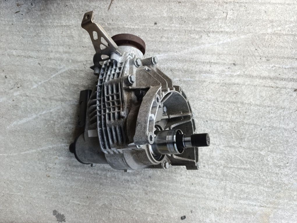 Reduktor skrzyni VW T6 2.0 TDI SDF DSG 4x4  7 biegów