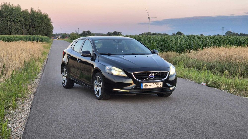 Volvo V40 D3 150KM | 2015 | Bezwyp | ASO | LED | Navi | Kamera |