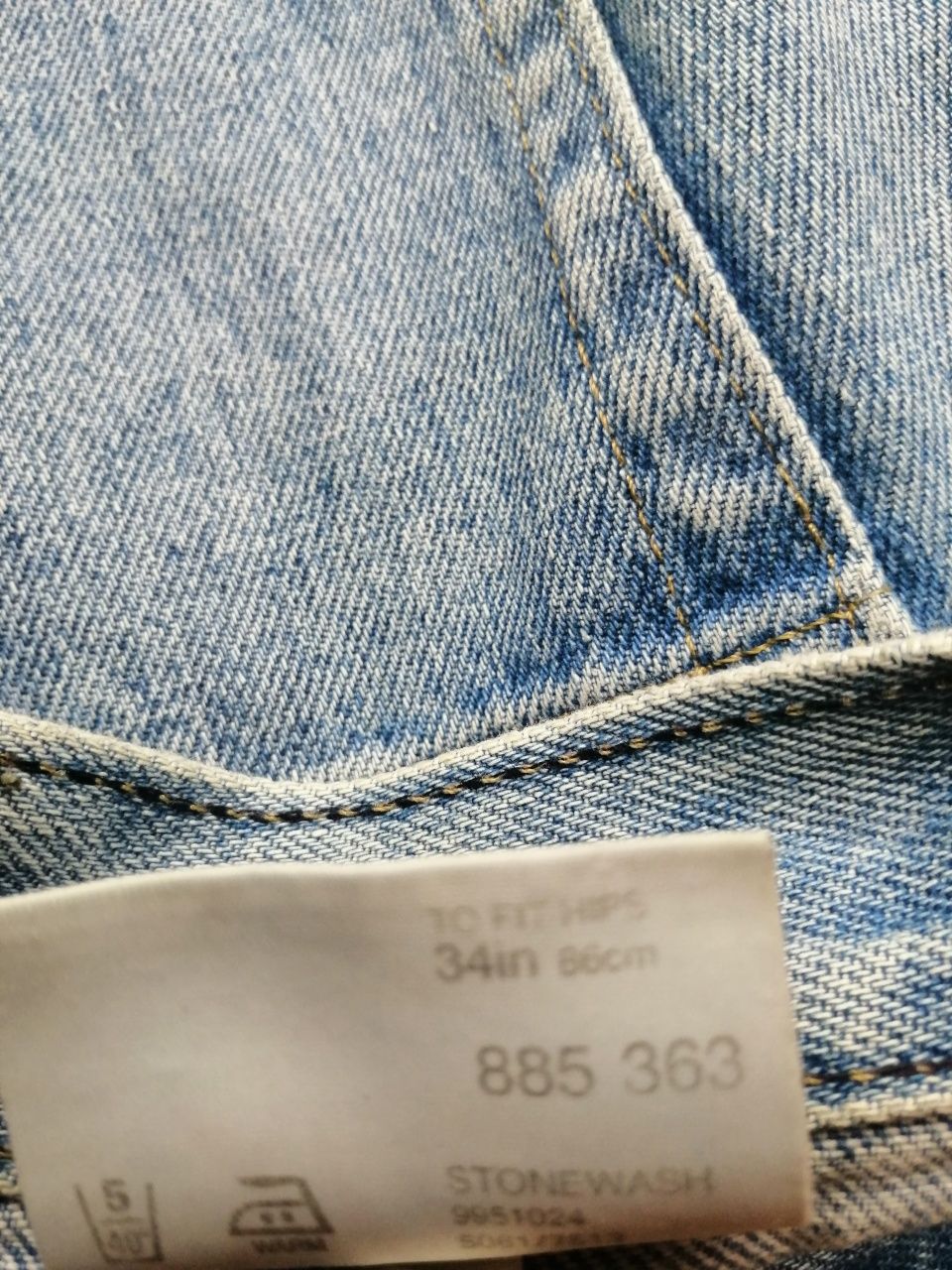Spodnie jeansy z dziurami 10/38/M niebieskie Xtra