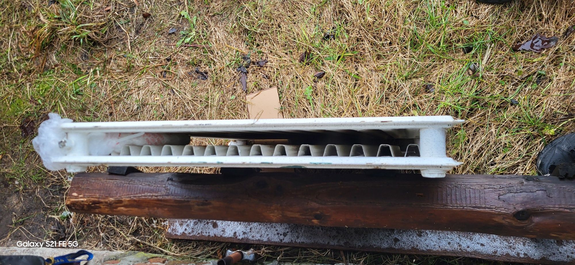 Grzejnik metalowy