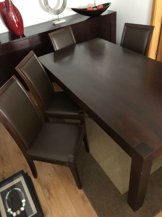 Mesa e cadeiras vintage