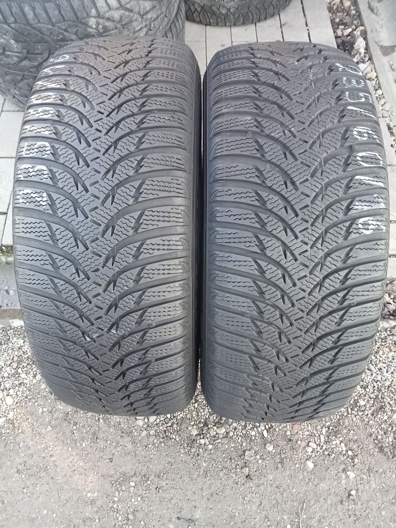 2x Opony Używane Zimowe 235/60R16 Kumho