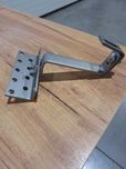 Hak regulowany na dachówkę 150mm typ L