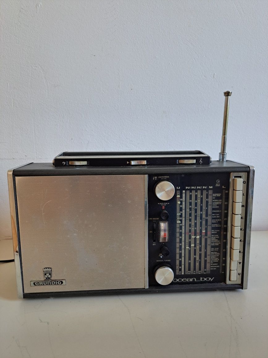 Радіоприймач grundig ocean boy 3000