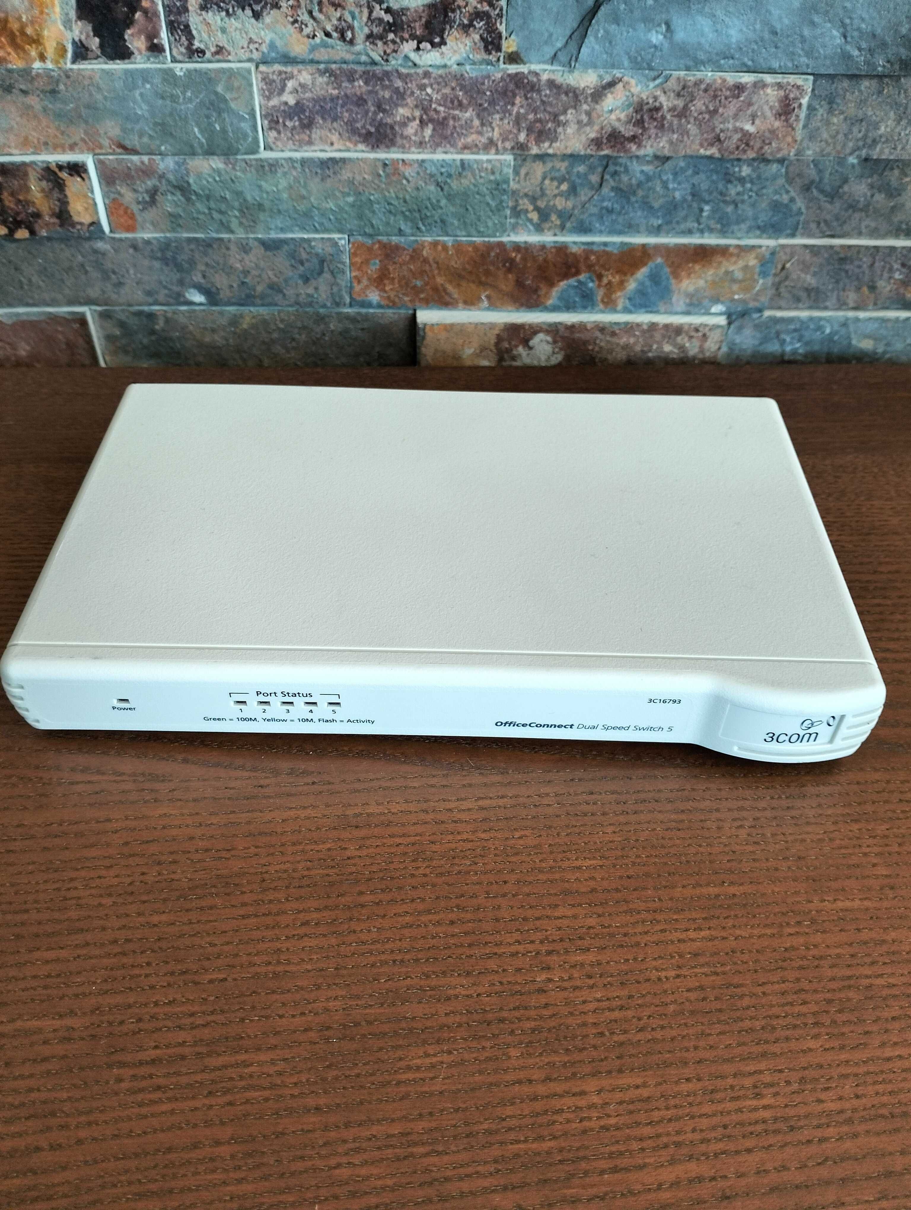 Switch 3Com 3C16793 5-portowy
