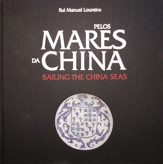 Pelos Mares da China