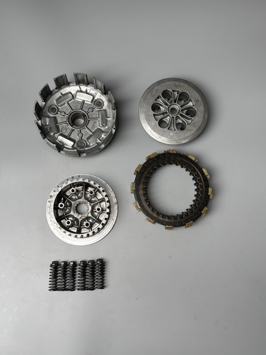 Sprzęgło Kosz Sprzęgłowy YAMAHA YZF426 / 400 / 450 WR