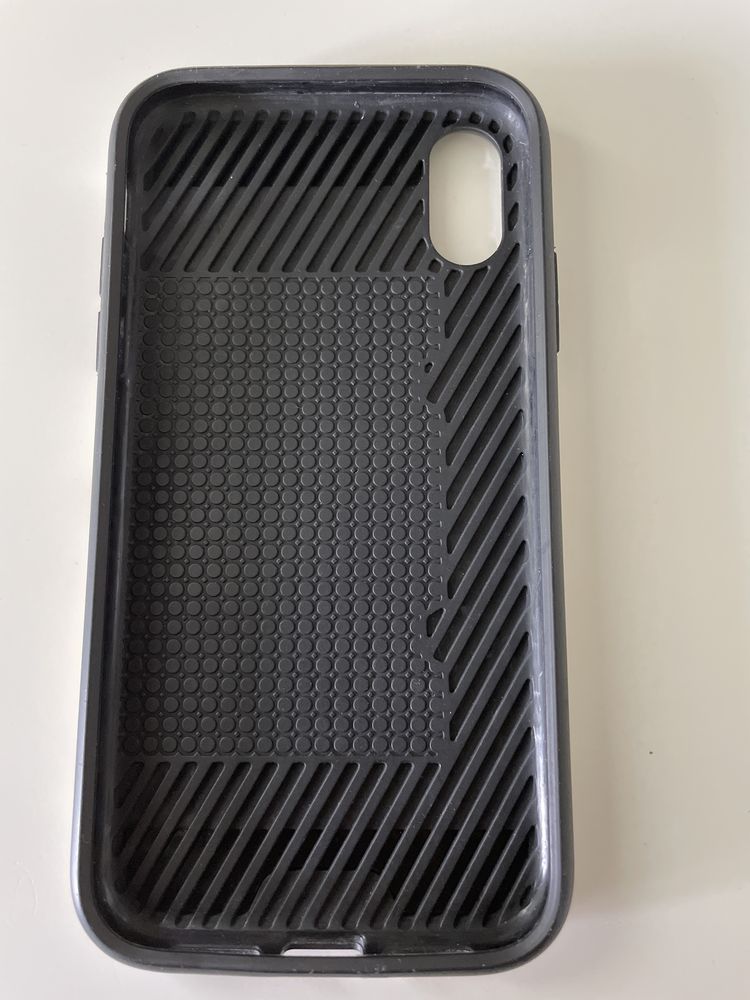 etu/ case na iphone XR