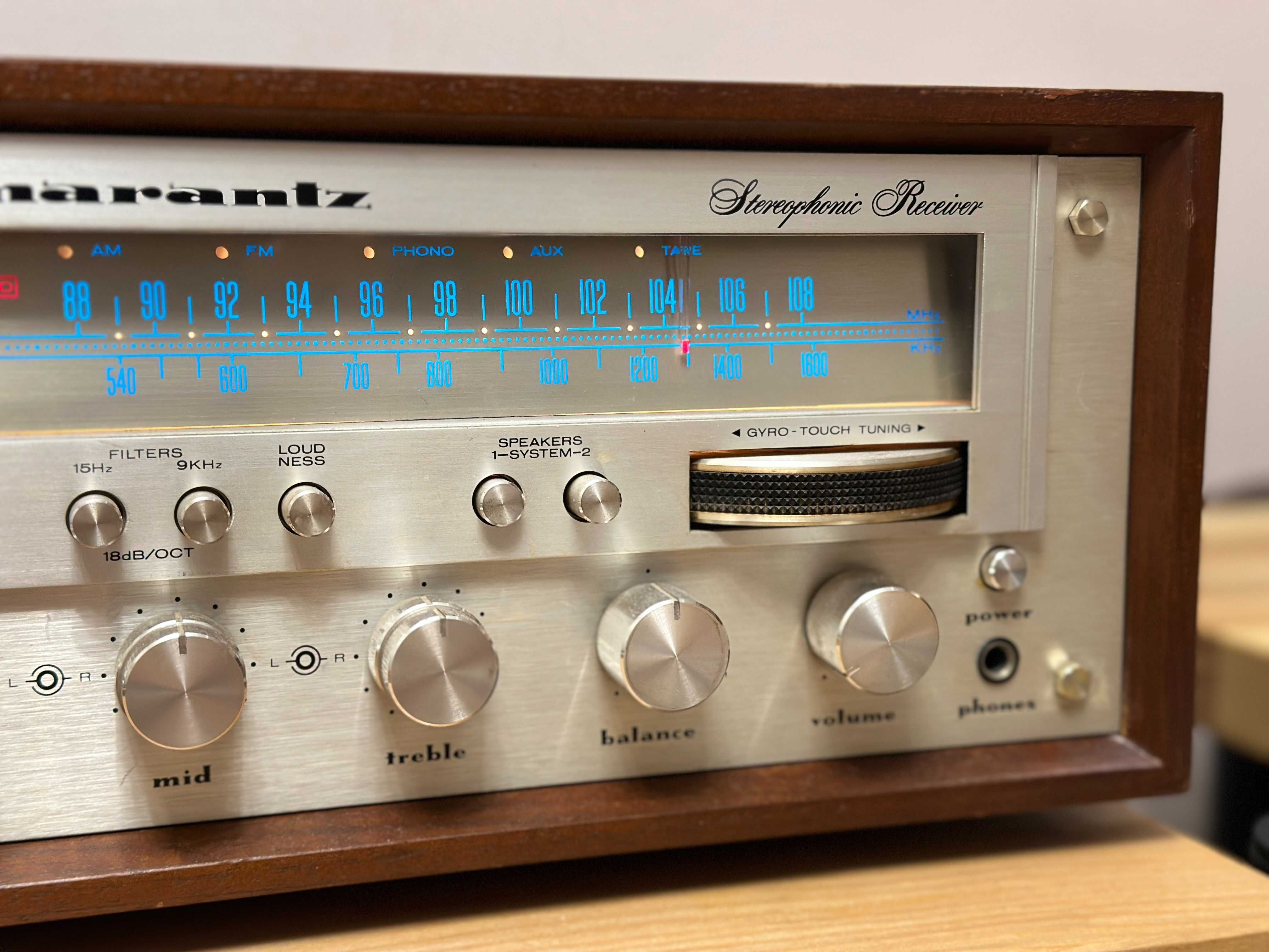 Ресивер Marantz 2265B в деревяному "макінтоші"
