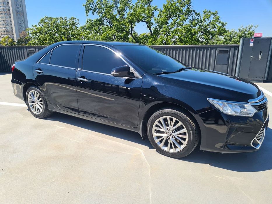 Продам своє авто Toyota Сamry 2016 рік