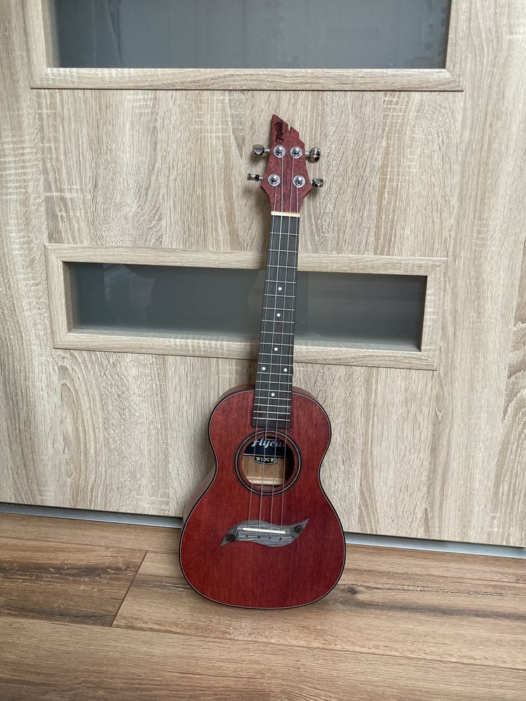 Ukulele Flucat W10CRD