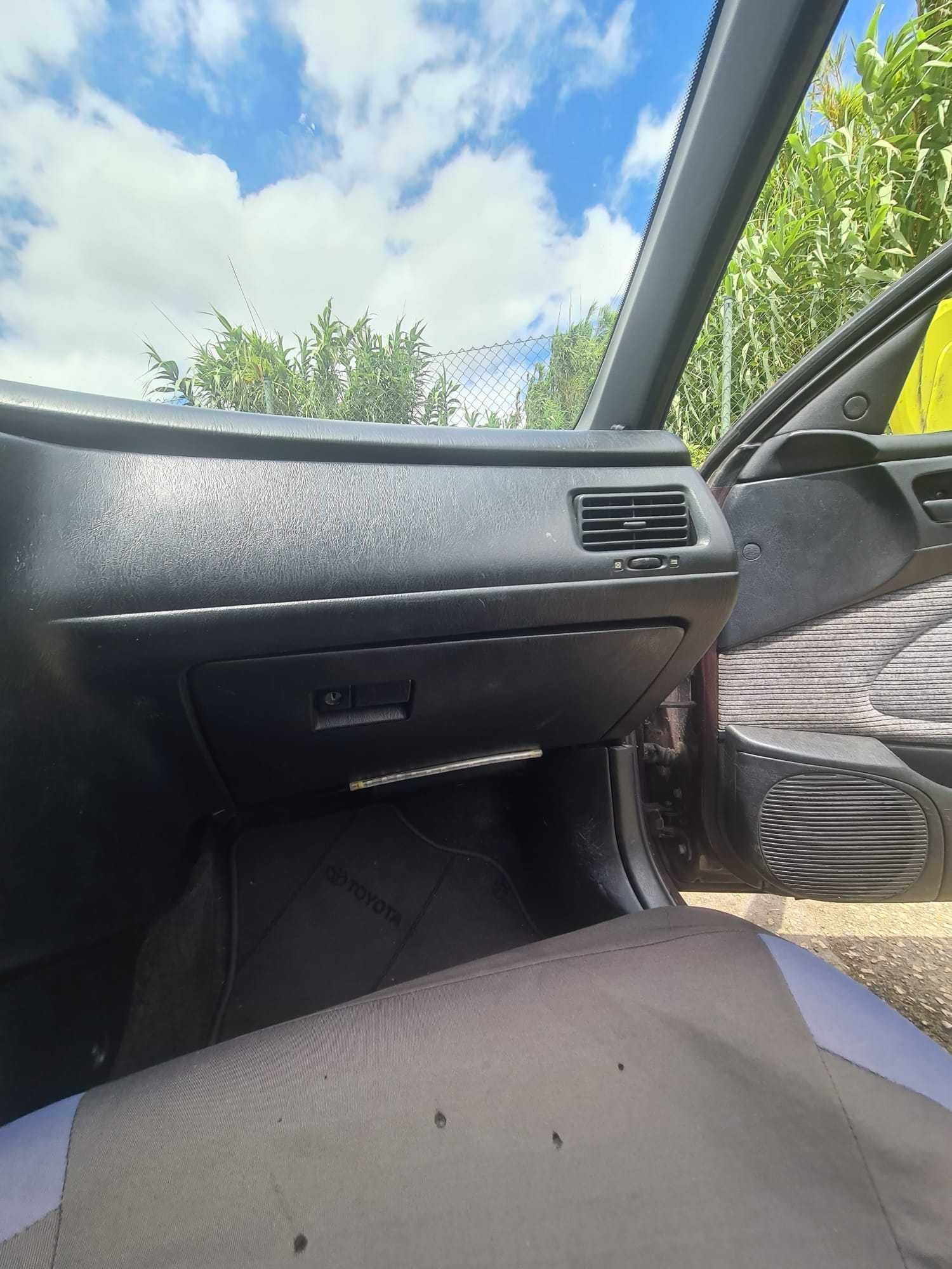 Toyota Carina E GLI 1993