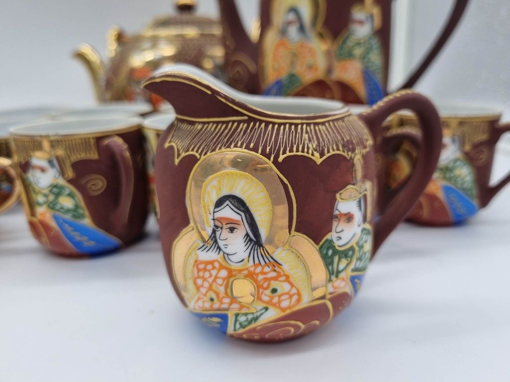 Piękny duży zestaw japońskiej porcelany Satsuma Dragons
