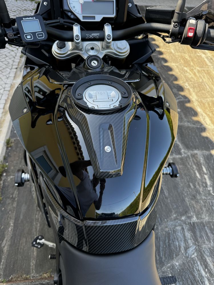 BMW S1000XR Triple Black