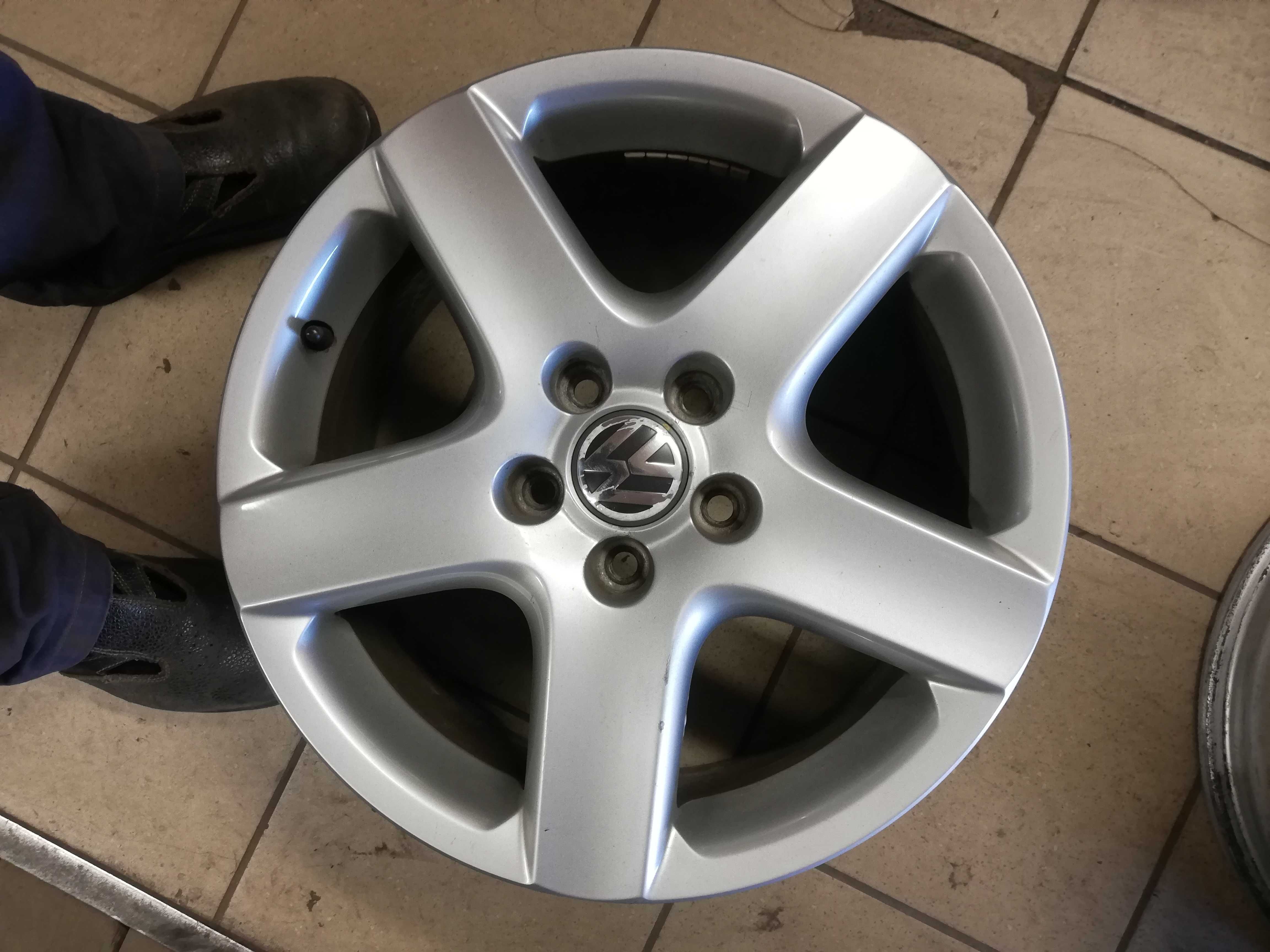 Oryginalne felgi VW 17" et54 7J