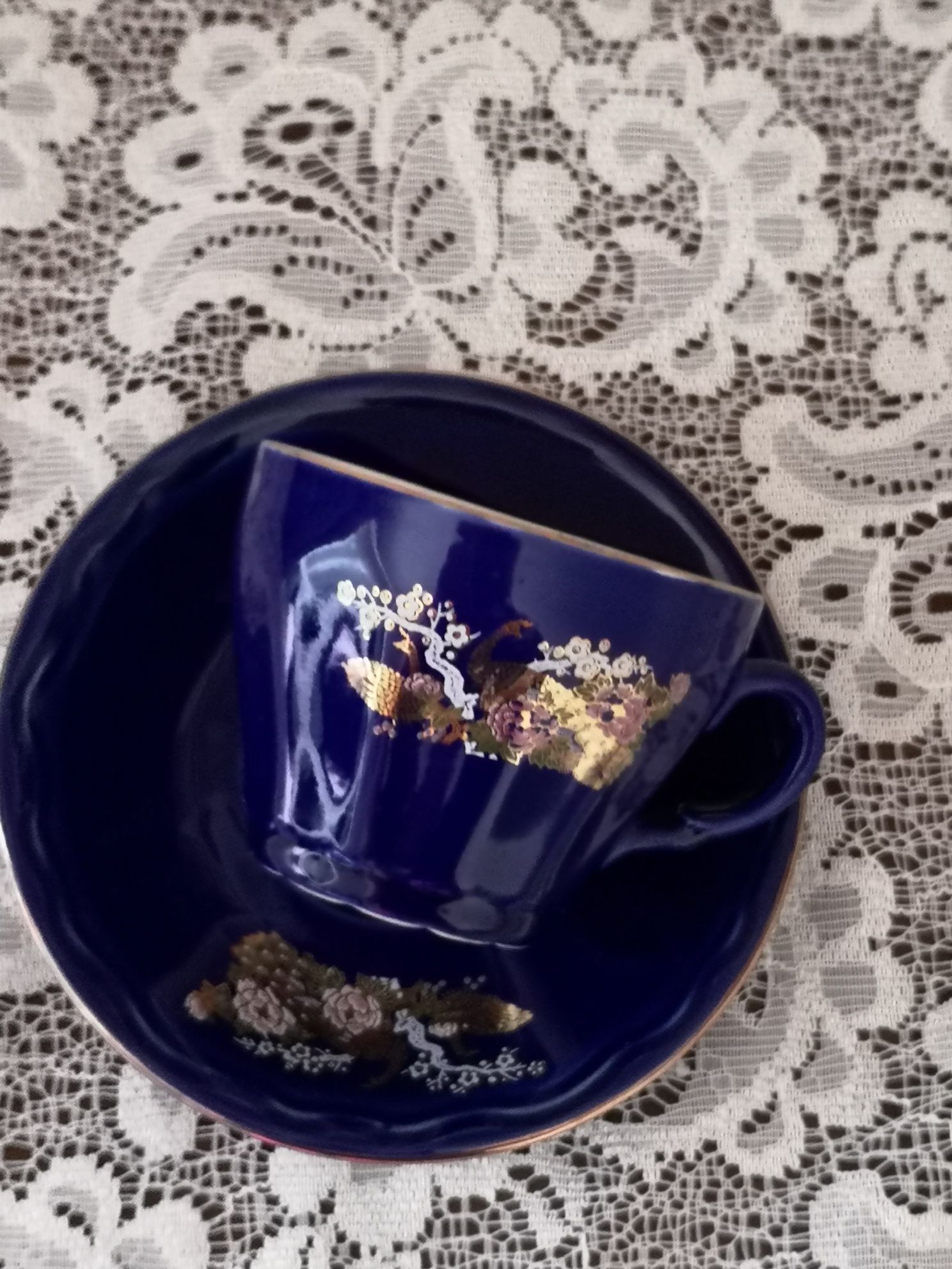 Porcelanowa filiżanka z pod stawkiem do kawy kobalt AMSEL