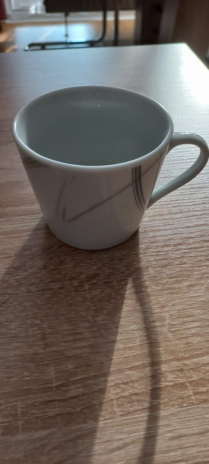 Nowy niemiecki zestaw zastawy stołowej, obiadowy, deserowy