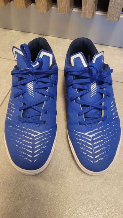 Buty sportowe Kipista rozm. 39