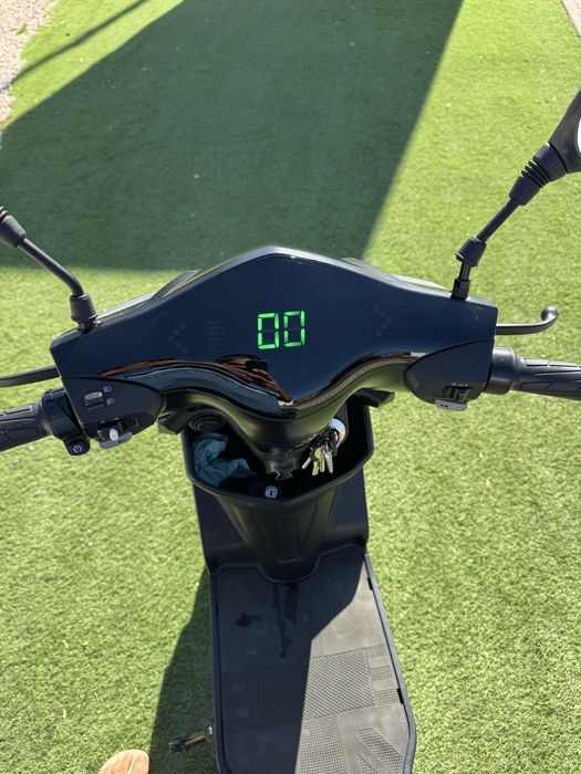 Mota/Scooter Eletrica