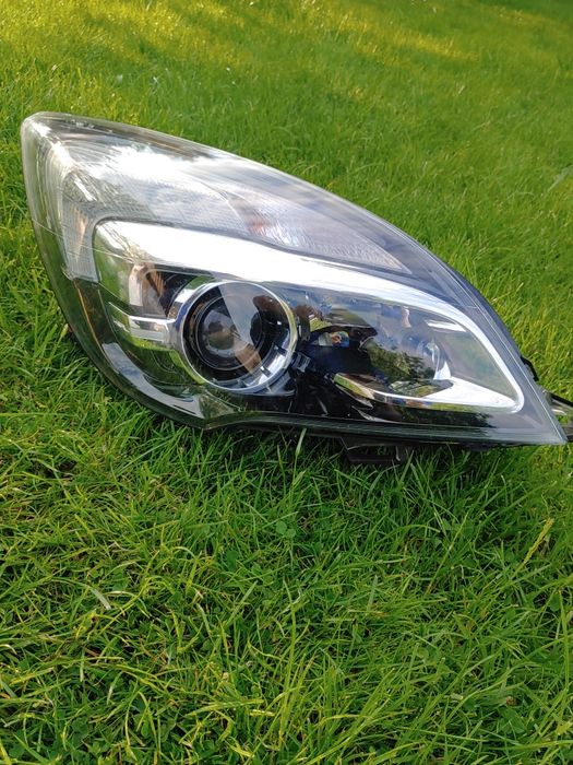 Lampa lewa opel meriva b