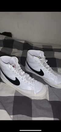 Nike blazer mid 77