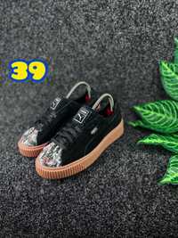 Puma Suede размер 39 стелька 25 см