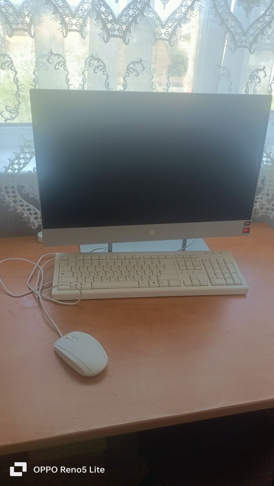 Моноблок HP all-in-one 23,8