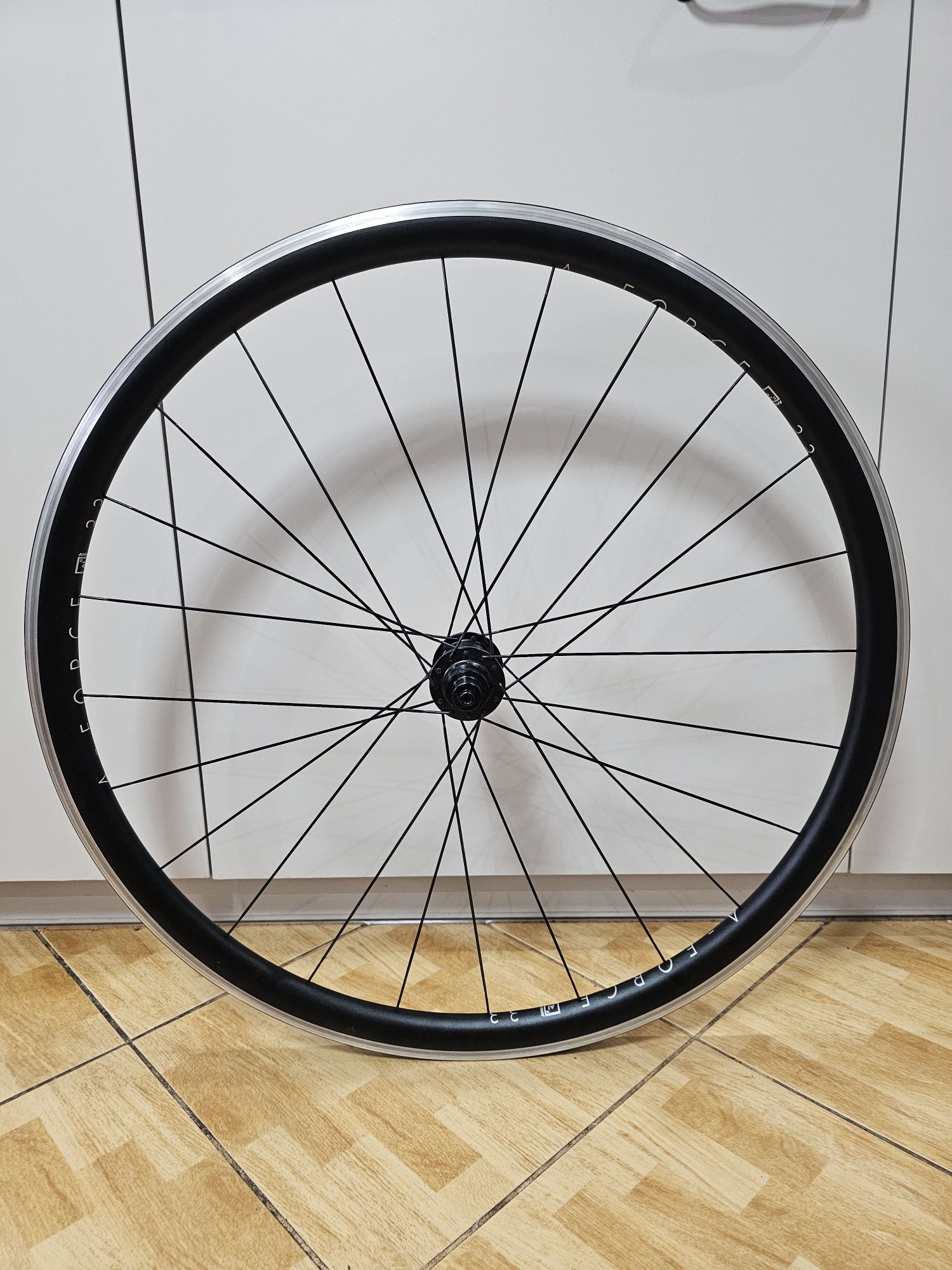 Koła do roweru szosowego A- force 33, DT Swiss 240s mały przebieg,