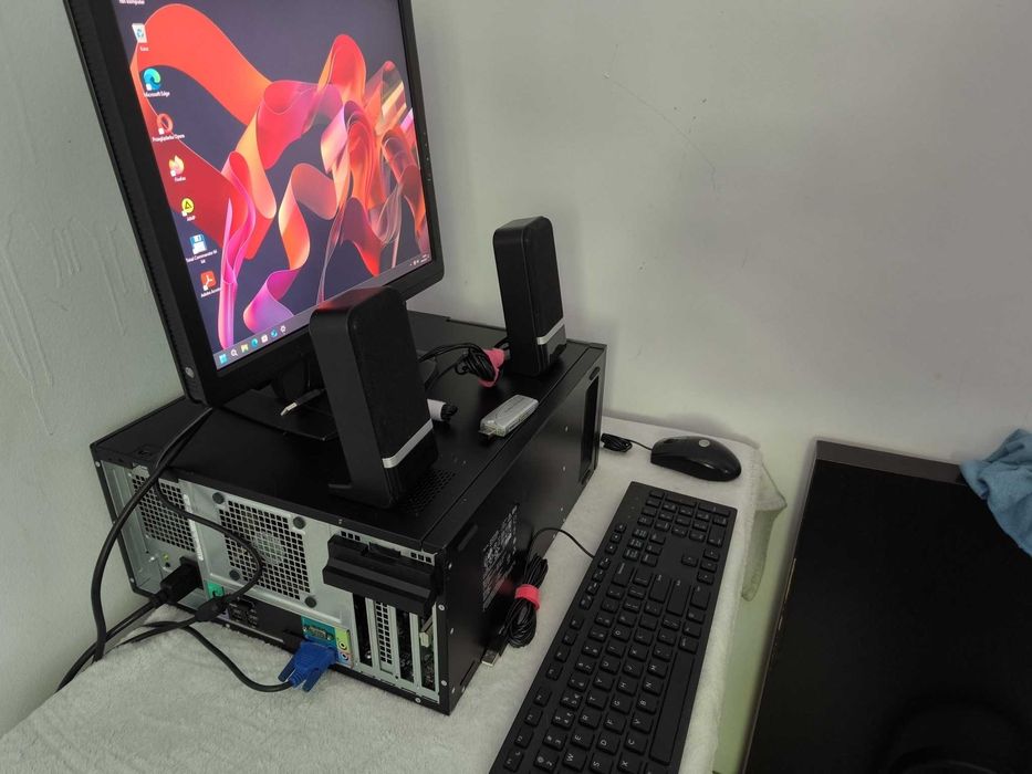 Zestaw Komputer Dell I5 Win11+Office Monitor Mysz Klawa WiFi Glosniki