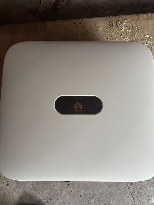 Falownik Huawei-bardzo dobry stan