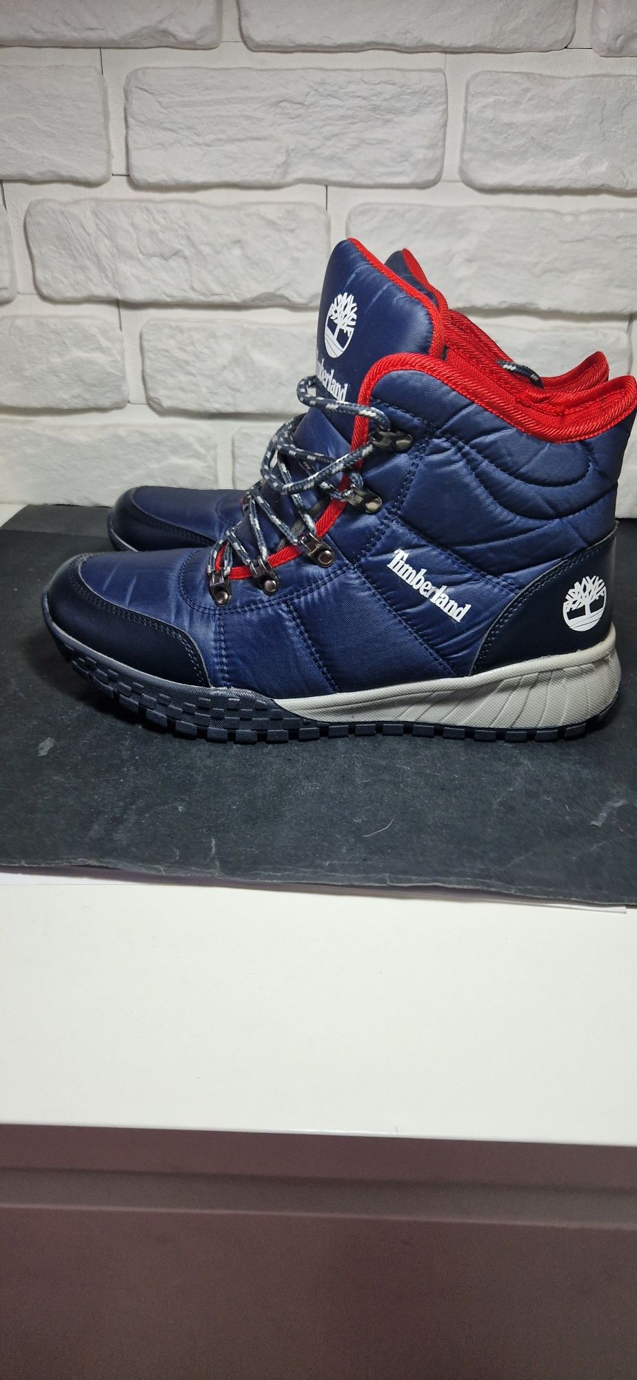 Timberland 41.      .