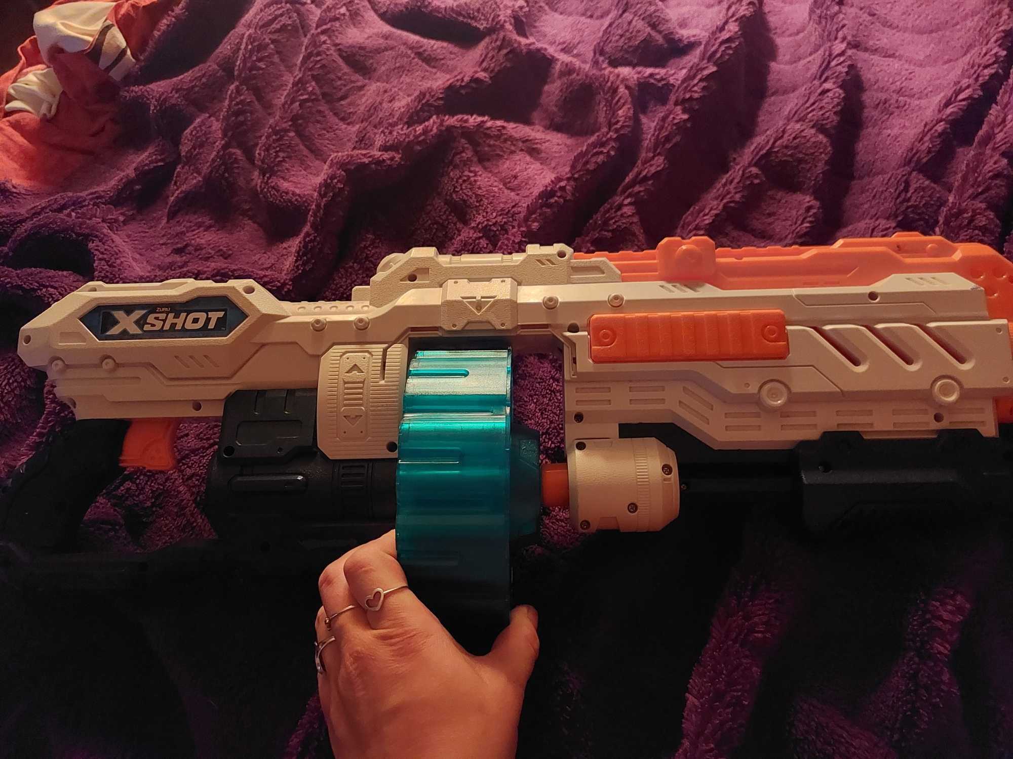 Nerf Pistolet z 96 szczałkami