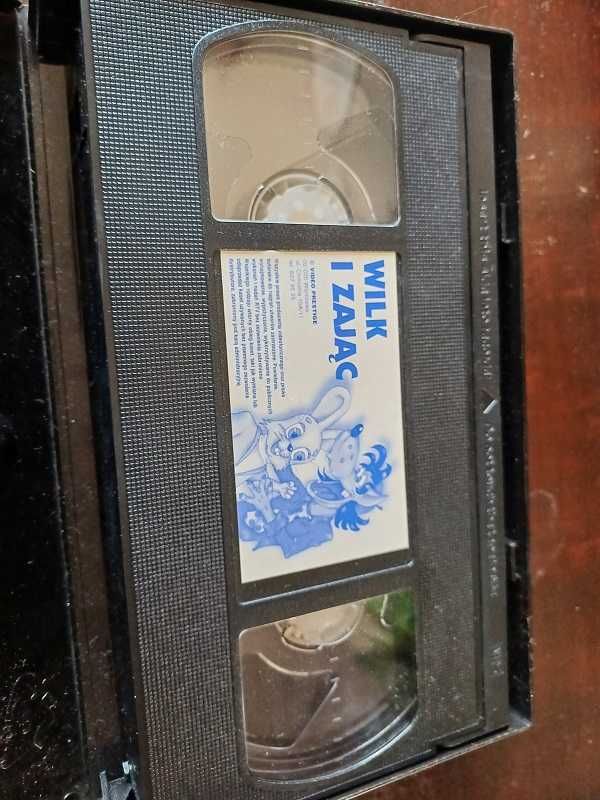 mam na sprzedaż kasetę VHS Wilk i Zając