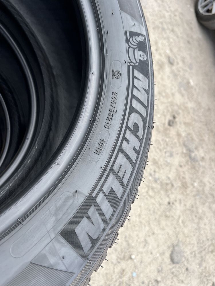 235/55 r19 Michelin Latitude Alpin LA2 99% 23 год Резина зимняя