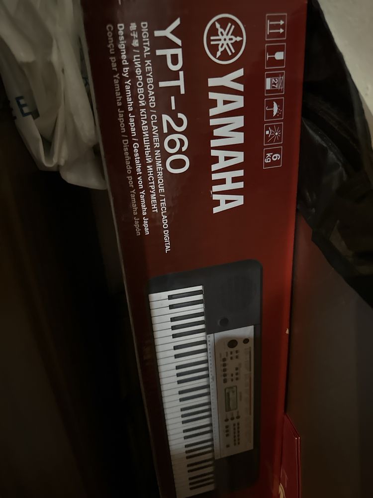 Teclado yamaha e fone AKG