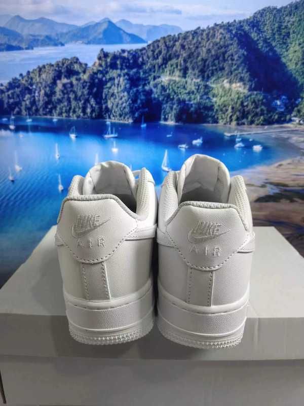 Nike Air Force 1 Low '07 White 39