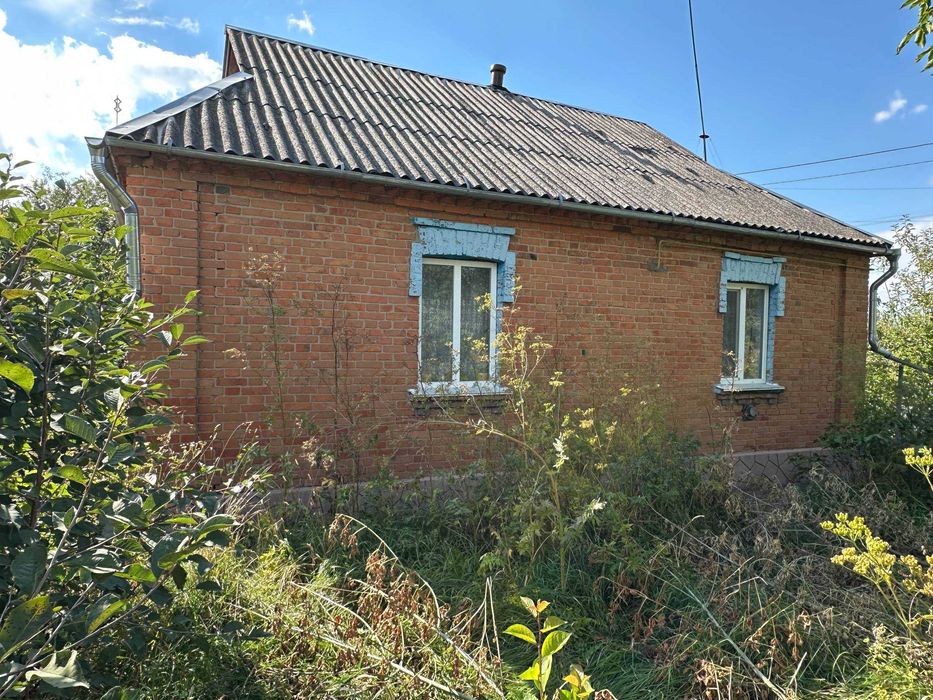 Продам  будинок в Деражні