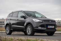 Ford Kuga FORD KUGA /faktura vat 23%/ automat / 4X4 / asystent parkowania