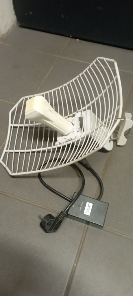 Ubiquiti AirGrid M5