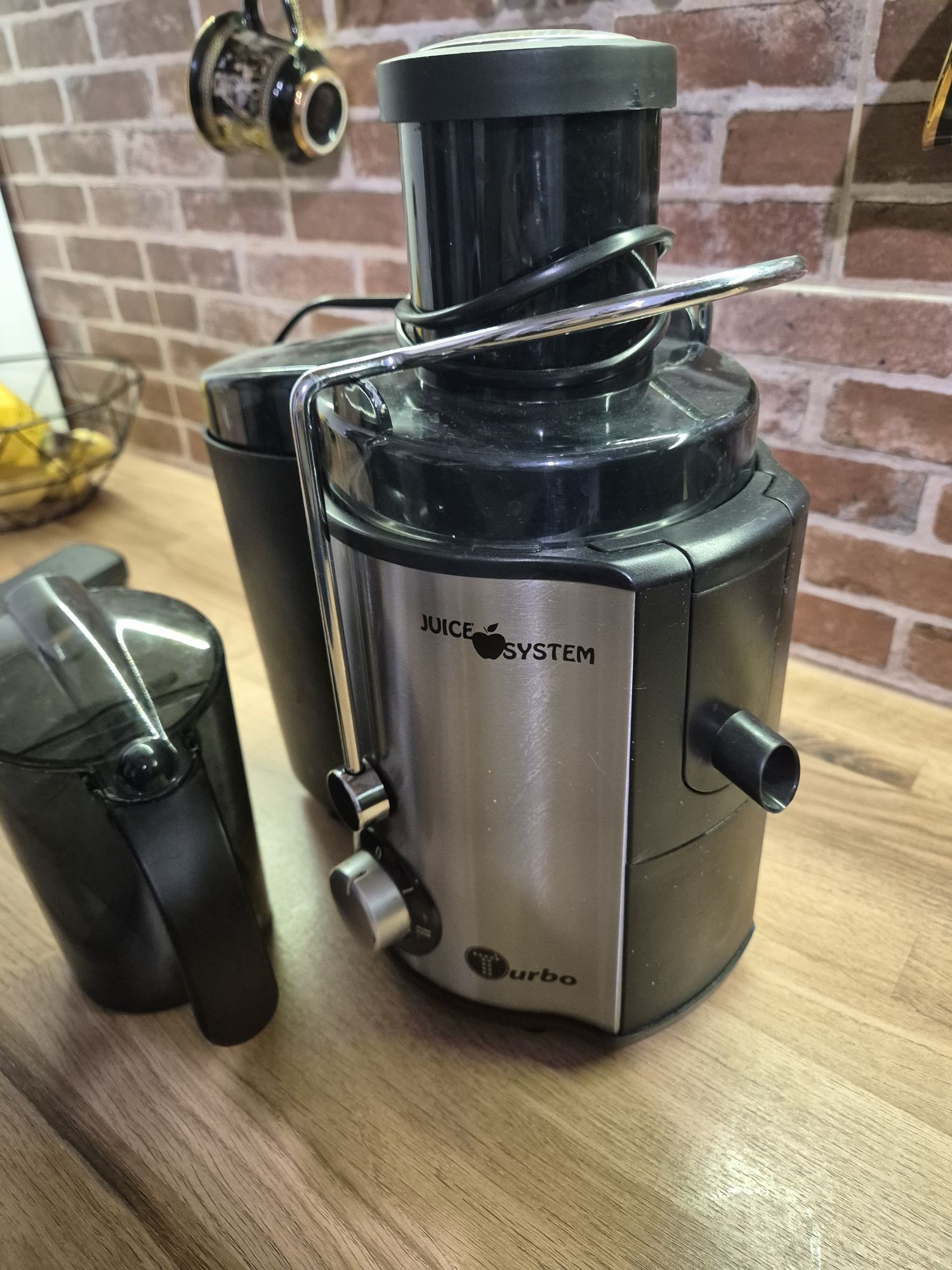 Sokowirówka Juice system