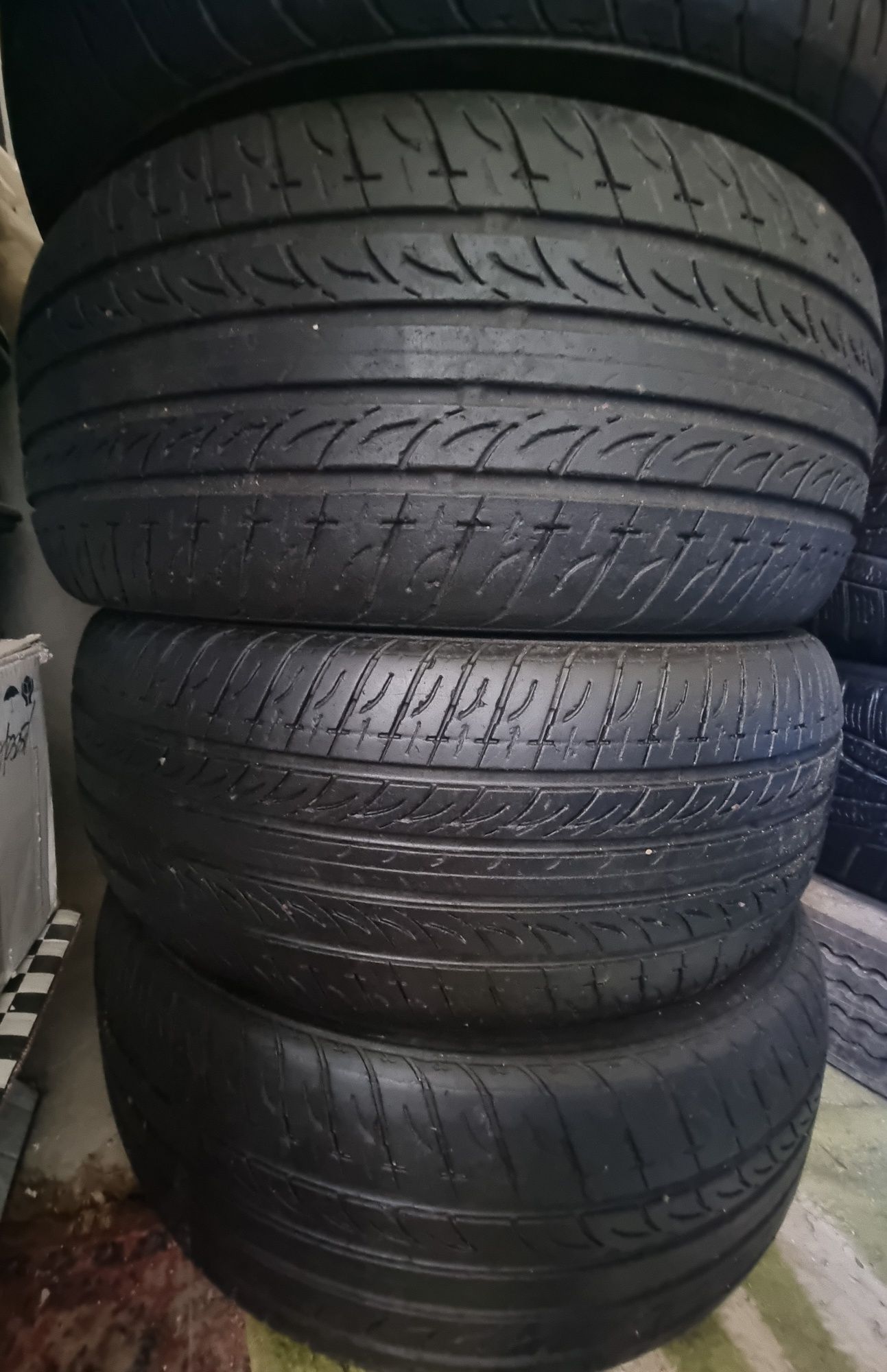 Шины, резина Roadstone N5000 235 60 16