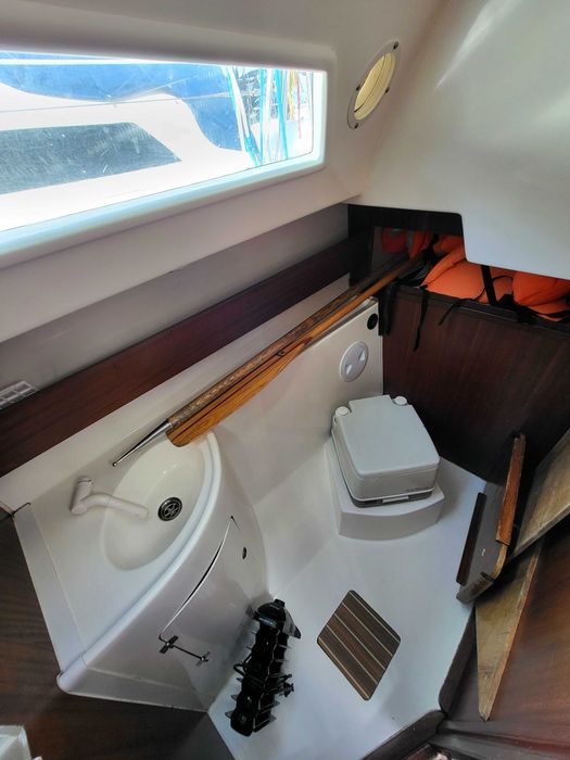 Sprzedam jacht żaglowy Antila27