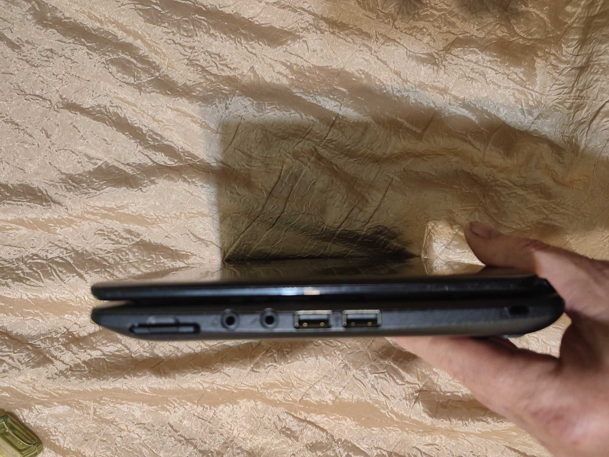 Acer Aspire One D270